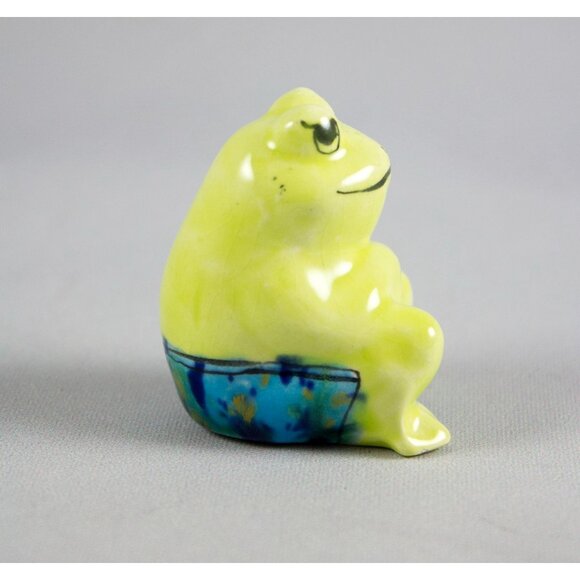 Vintage 1980's Miniature Green Ceramic Frog Figurine with Blue Print Shorts - Picture 3 of 6